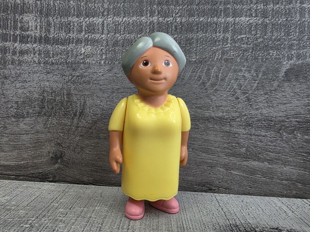 Mattel Dora Explorer Nick Jr. Grandma Yellow Dress Grandmother Granny g63b